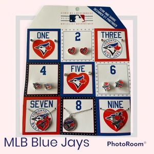 Brand new Toronto Blue Jays Jewelry (9 pieces)